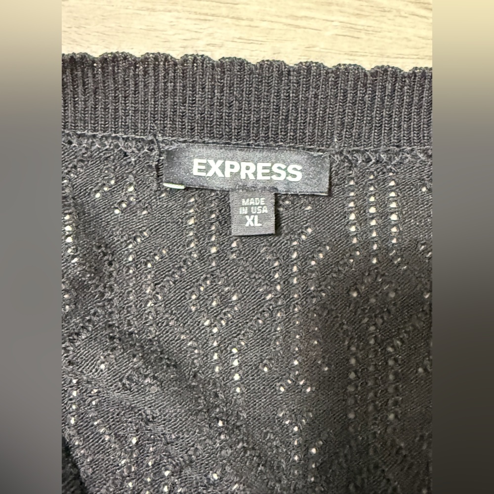 Express Black Knit Women's Cropped Cardigan - Picture 3 of 6